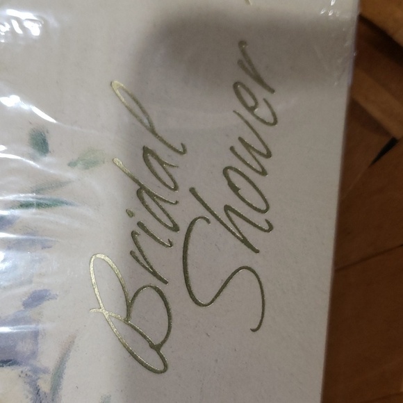 Bridal Shower Party Invitations By Hallmark Cards 8 Included Wedding Shower - Picture 6 of 10